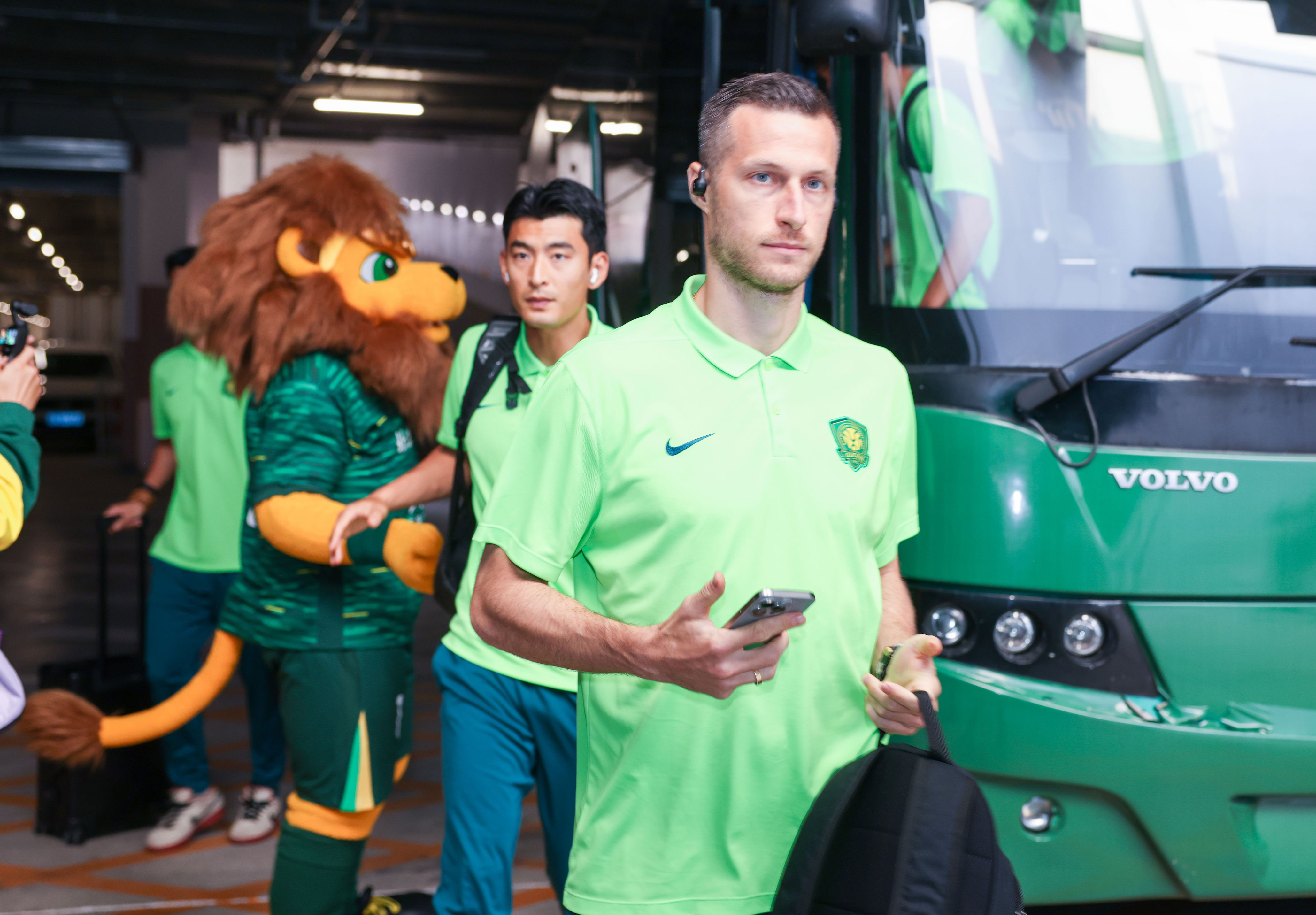 cn, 盟国安半年, AA