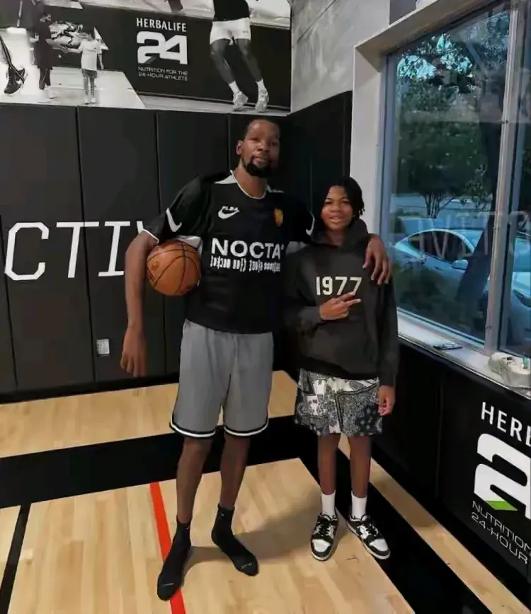 是英雄迟暮, 宣告身体就