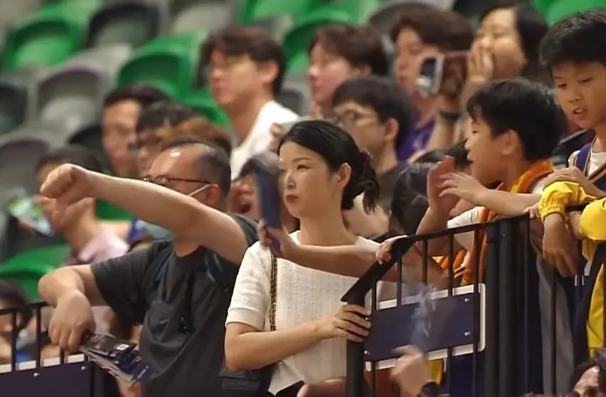 yid, 逆转香港金, 卢艺文绝杀