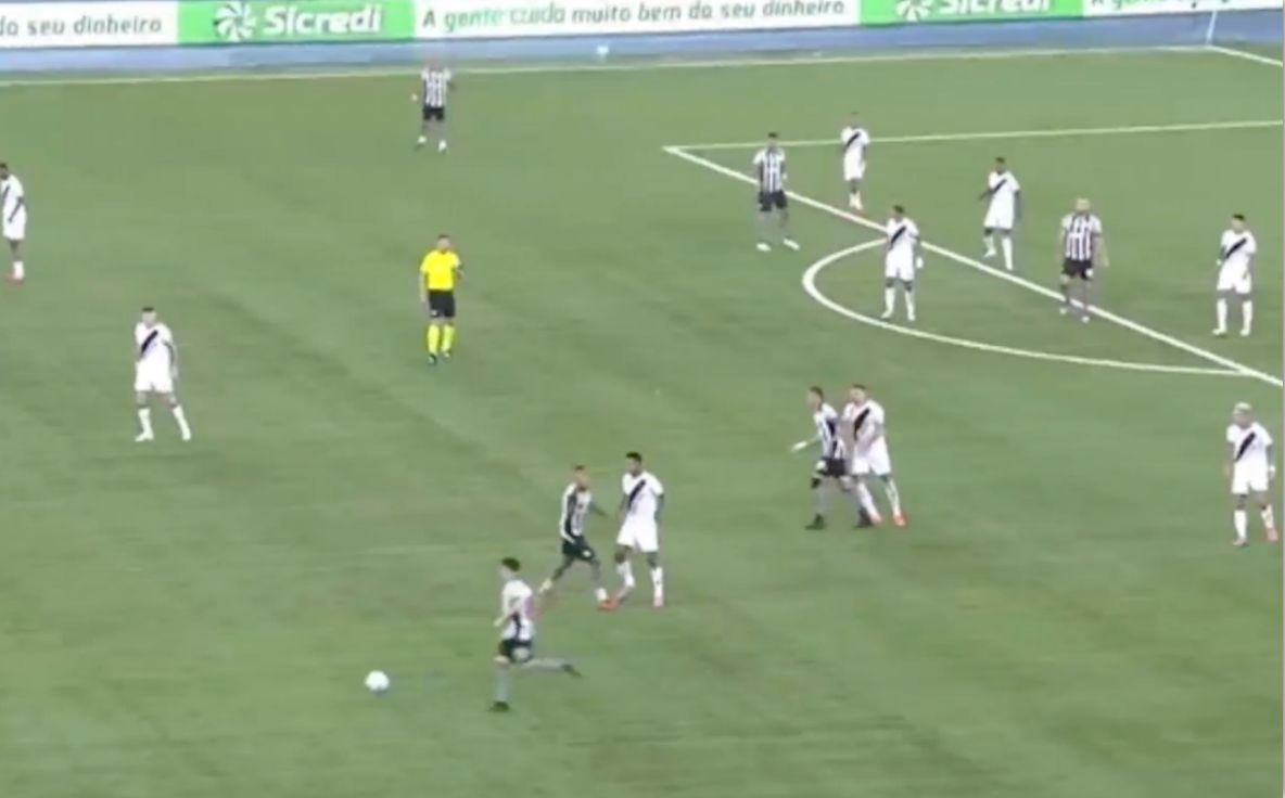 巴西足坛再, 目前情况还, 在送医后不