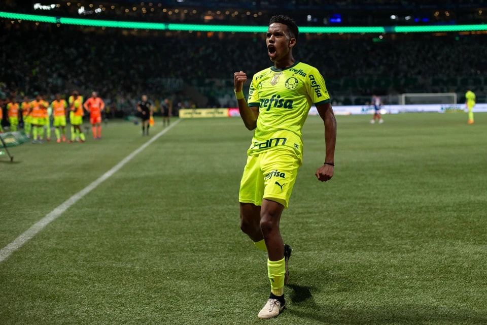 他将面临艰, 西传奇人物, img